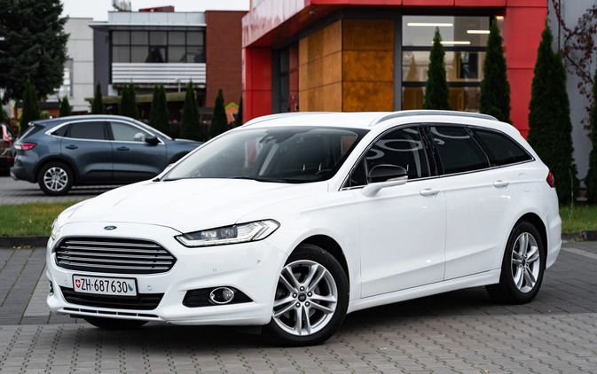 Ford Mondeo cena 55700 przebieg: 227000, rok produkcji 2017 z Dobrzyca małe 742